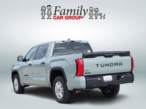 Used 2025 Toyota Tundra SR5 w/ SR5 Convenience Package AWD/4WD image 3