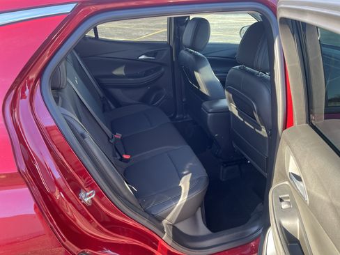 Used 2020 Buick Encore GX Preferred w/ Cold Weather Comfort Package image 13