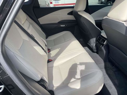 Used 2024 Lexus RX 350 FWD w/ Technology Package image 45