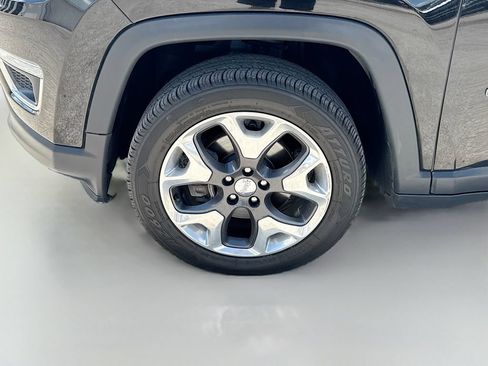 Used 2018 Jeep Compass Limited AWD/4WD image 32