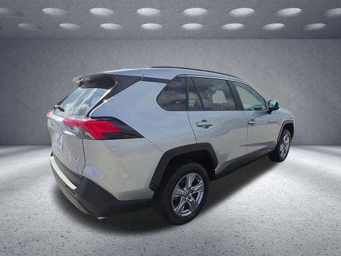Used 2023 Toyota RAV4 XLE FWD image 7
