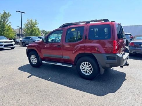 Used 2015 Nissan Xterra S w/ Value Package AWD/4WD image 6