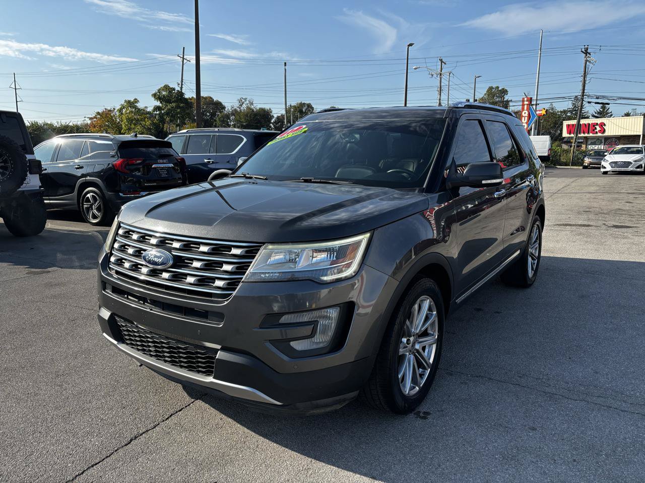 Used 2017 Ford Explorer Limited AWD/4WD image 7