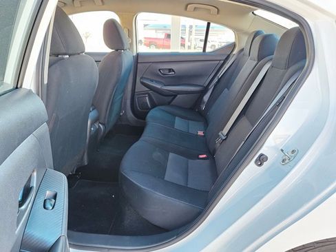 Used 2024 Nissan Sentra SV image 18