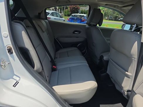 Used 2016 Honda HR-V EX-L image 14