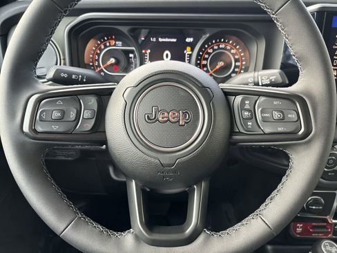 New 2026 Jeep Gladiator Mojave image 11