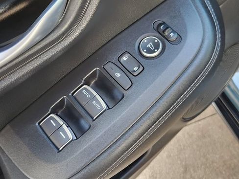 Used 2026 Honda HR-V EX-L image 22