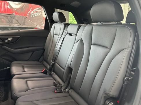 Used 2023 Audi Q7 2.0T Premium Plus AWD/4WD image 8