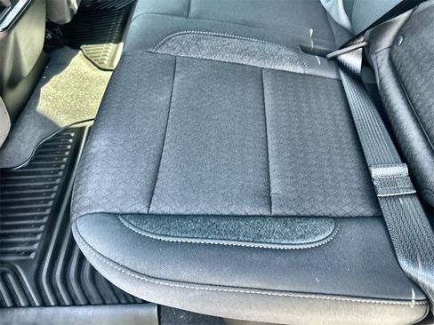 New 2026 GMC Sierra 1500 Elevation image 17