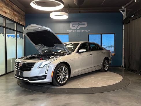 Used 2017 Cadillac CT6 3.6 AWD image 25