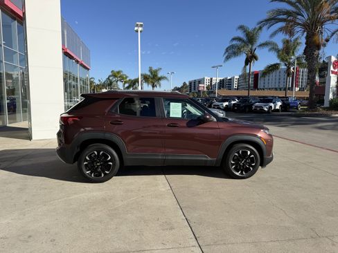 Used 2022 Chevrolet TrailBlazer LT image 28