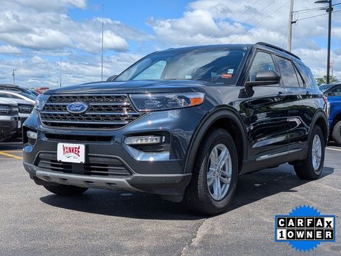 Certified 2023 Ford Explorer XLT w/ Equipment Group 202A AWD/4WD image 8