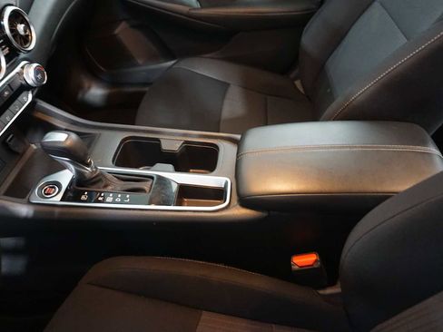 Used 2023 Nissan Sentra SV image 19