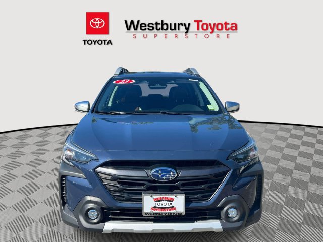 Used 2023 Subaru Outback Touring XT AWD/4WD image 3