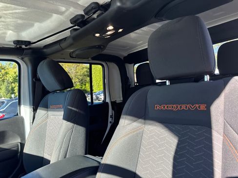 Used 2023 Jeep Gladiator Mojave w/ Cold Weather Group image 14