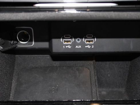 Used 2024 Jeep Wagoneer Series III AWD/4WD image 51