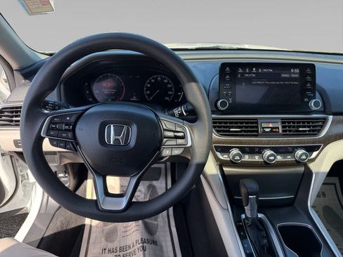 Used 2020 Honda Accord EX image 19