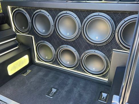 Used 2018 Mercedes-Benz G 550 Squared image 33