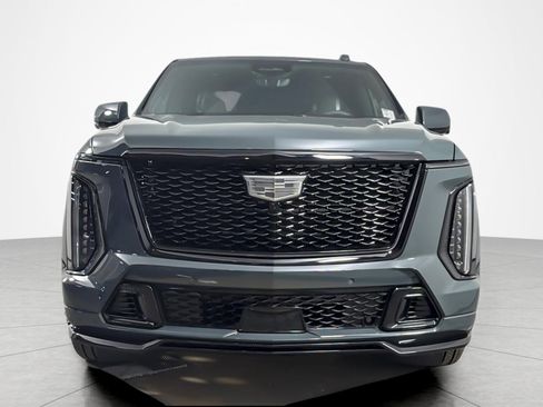 Used 2026 Cadillac Escalade V AWD/4WD image 8