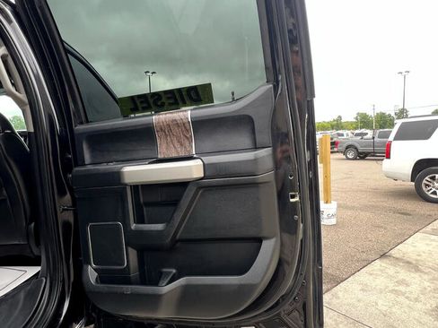 Used 2019 Ford F350 Lariat w/ Lariat Ultimate Package image 14