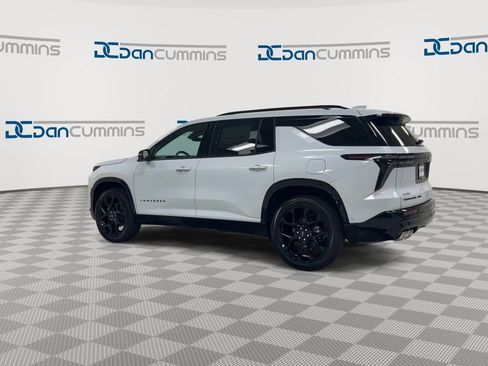 New 2026 Chevrolet Traverse RS w/ LPO, Floor Liner Package AWD/4WD image 6