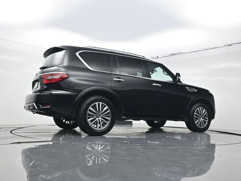 Used 2024 Nissan Armada SL w/ Captain's Chairs Package RWD image 23