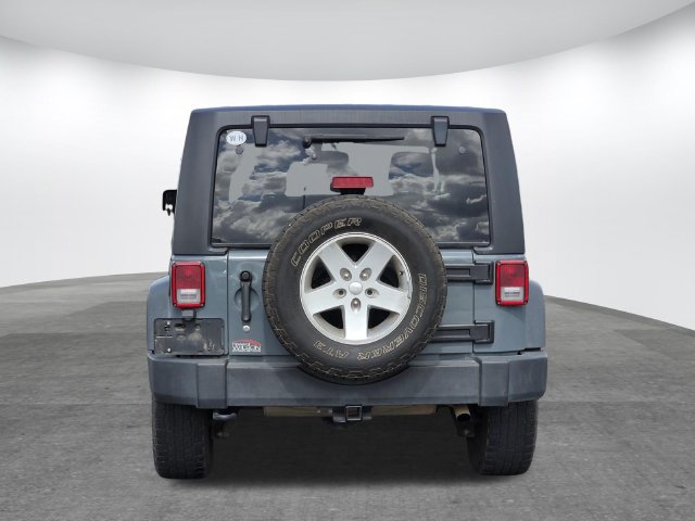 Used 2015 Jeep Wrangler Sport w/ Quick Order Package 24S AWD/4WD image 4