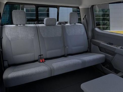 New 2025 Ford F250 XLT w/ FX4 Off-Road Package image 11