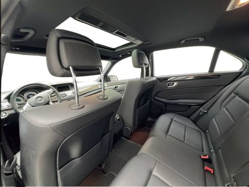 Used 2016 Mercedes-Benz E 350 Sedan image 20