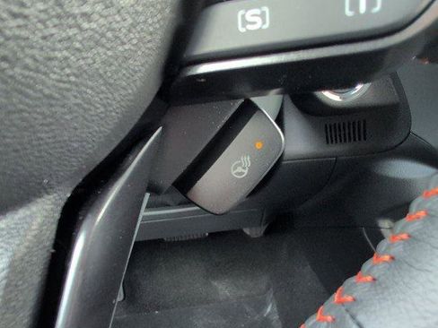 New 2026 Subaru Crosstrek 2.5i Limited w/ Crosstrek Mirror Package AWD/4WD image 26