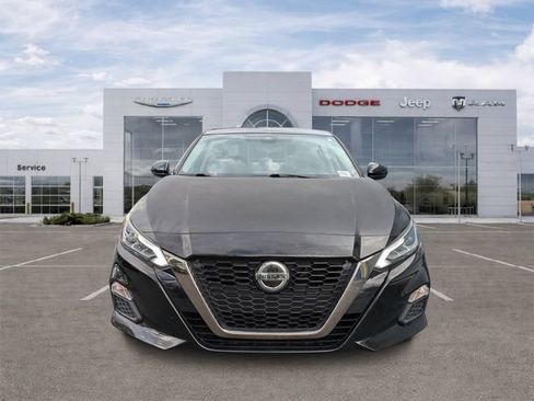 Used 2020 Nissan Altima 2.5 SR FWD image 6