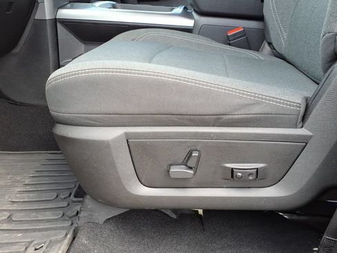 Used 2023 RAM 1500 Warlock AWD/4WD image 25