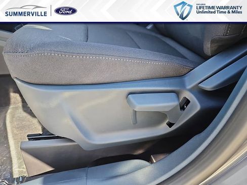 New 2026 Ford Maverick XL image 18