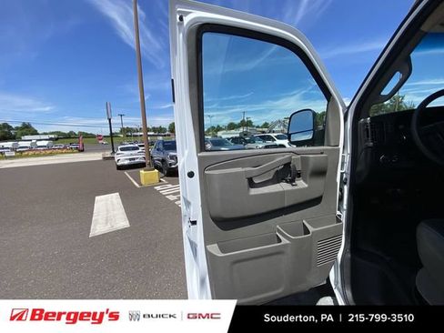 Used 2024 Chevrolet Express 2500 w/ Driver Convenience Package RWD image 26