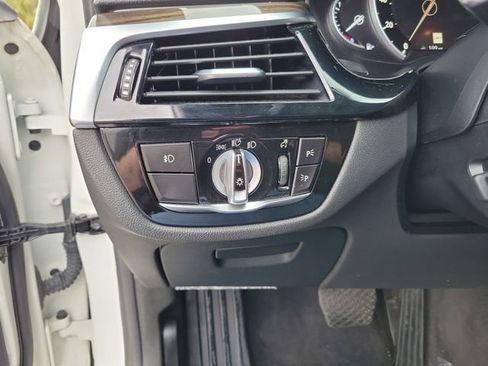 Used 2018 BMW 530i image 13