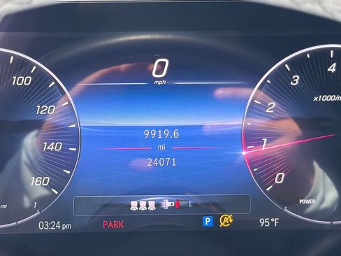 Used 2024 Mercedes-Benz C 300 Sedan image 28