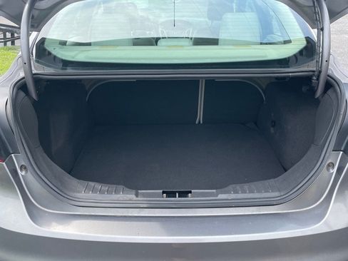 Used 2012 Ford Focus SEL FWD image 18