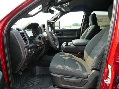 New 2026 RAM 3500 Tradesman AWD/4WD image 5