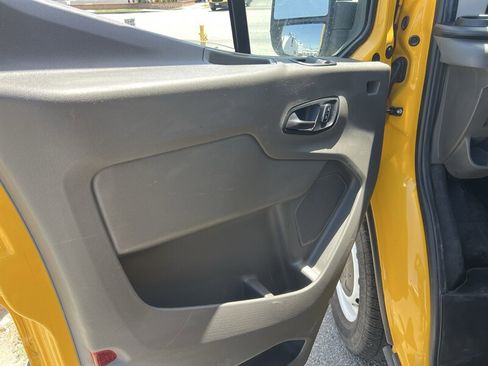 Used 2023 Ford Transit 250 148 High Roof w/ Load Area Protection Package RWD image 8