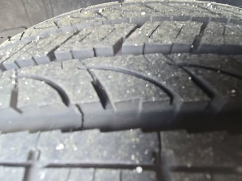 Used 2016 Toyota Tacoma SR5 w/ Towing Package image 9