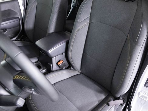 Used 2024 Jeep Wrangler Unlimited image 20