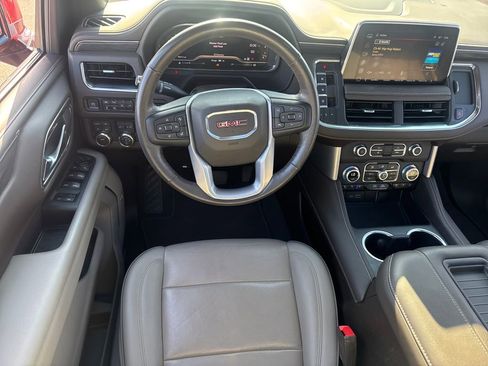 Used 2022 GMC Yukon SLT w/ SLT Premium Package AWD/4WD image 14