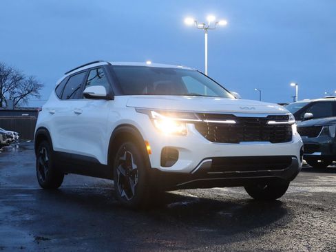 New 2026 Kia Seltos EX AWD/4WD image 1
