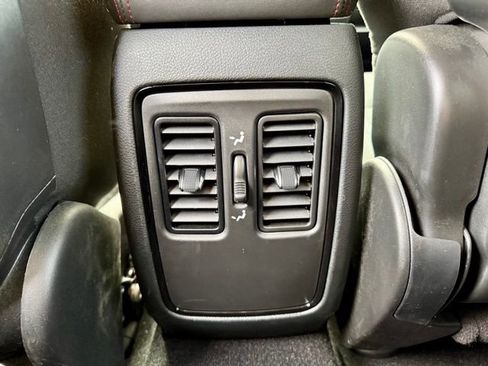 Used 2024 Dodge Durango GT w/ Trailer Tow Group IV image 32