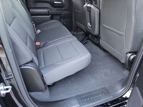 Used 2022 Chevrolet Silverado 1500 Custom image 18