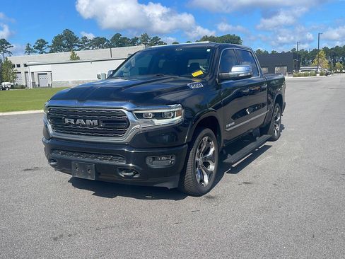 Used 2020 RAM 1500 Limited AWD/4WD image 3