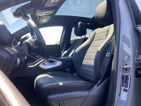Used 2025 Mercedes-Benz GLE 450 4MATIC Coupe image 7