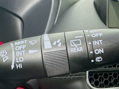 Used 2026 Honda HR-V EX-L image 16