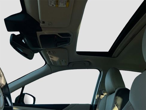 Used 2024 Subaru Legacy Limited image 22