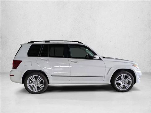 Used 2015 Mercedes-Benz GLK 350 2WD image 4